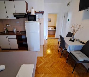 Drasnice Apartment | Šerbo 1