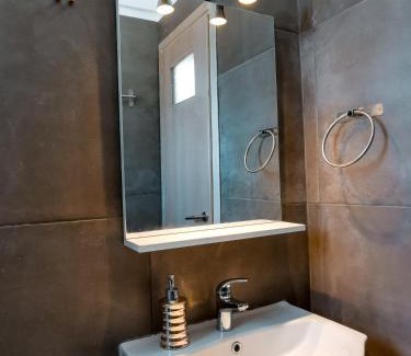 Kithnos House | Αλός αήρ suites