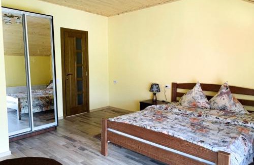 Skhidnytsya Apartment | Апартаменти "Золота Баня"