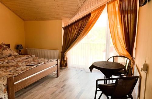 Skhidnytsya Apartment | Апартаменти "Золота Баня"