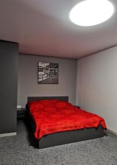 Dnipro Apartment | Апартаменти по проспекту Поля будинок 90