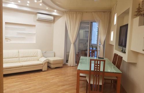 Odessa Apartment | Апартаменты на Люстдорфской