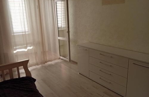 Yuzhne Apartment | Аренда квартиры посуточно м Южне