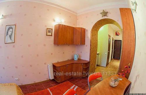 Lviv City Center Apartment | Біля Медичного університету на вулиці Кониського 5 бічна Личаківської