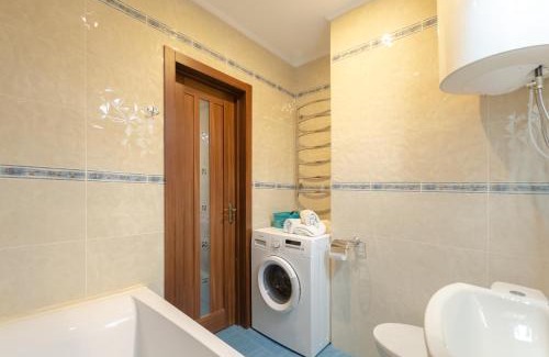 Pozniaky Apartment | Видові Апартаменти Перший будинок від метро