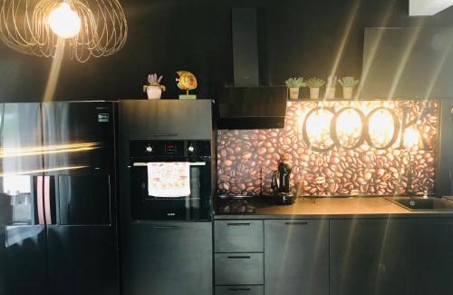 Chernomorets Apartment | Вила ОмниЯ