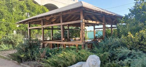 Dachnoye Hotel | Вилла Александра