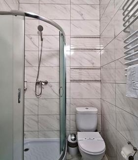 Chernivtsi Region Hotel | Готель "Валерія"