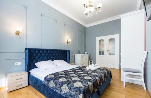 Lviv City Center Apartment | Дизайнерська ВІП квартира по вулиці Куліша 14
