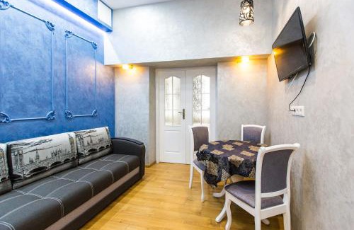 Lviv City Center Apartment | Дизайнерська ВІП квартира по вулиці Куліша 14