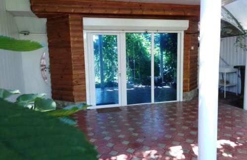 Burlacha Balka House | Дом в 300 метров от моря,участок,вид на море.
