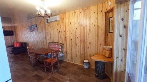Burlacha Balka House | Дом в 300 метров от моря,участок,вид на море.