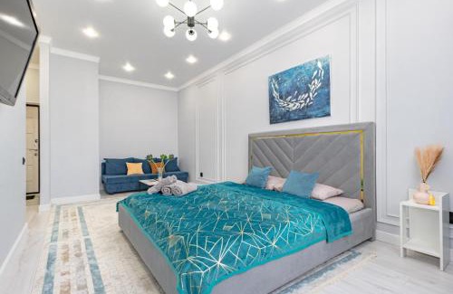 Nur-Sultan Apartment | Изумрудная красотка