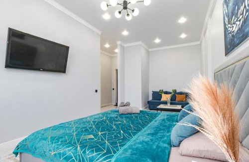 Nur-Sultan Apartment | Изумрудная красотка