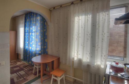 Pechers'kyi District Apartment | Квартира по улице Федорова 1