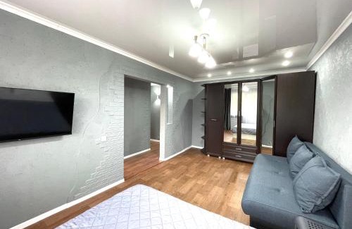 Petropavlovsk Apartment | Квартира целиком в центре 4 спальных места