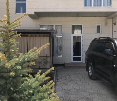Cholpon-Ata Apartment | Коттедж "Ак Жолтой"