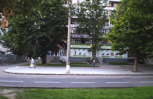 Mykolaiv Apartment | Небольшая студия, пр. Центральный, 148, 1этаж-9этажного дома, WI-FI, 2 дивана и 2 кресла