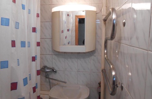 Obolon' Apartment | Почасово и посуточно однокомнатная квартира рядом со станцией Оболонь