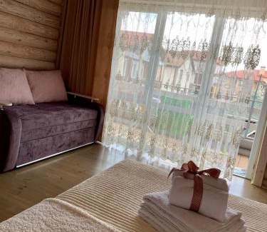 Karolino-Bugaz Hotel | Смерекова хата
