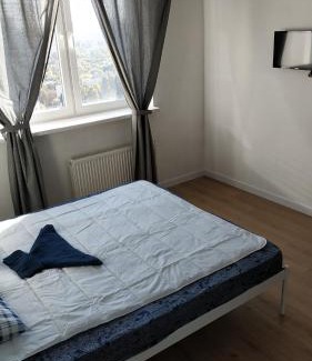 Holosiivskyj Apartment | Сучасна квартира на вул Ю Здановської, поруч Виставковий Центр, Васильківська, Ломоносова