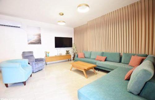 Shlomi Villa | אחוזת ריזורט האקליפטוס