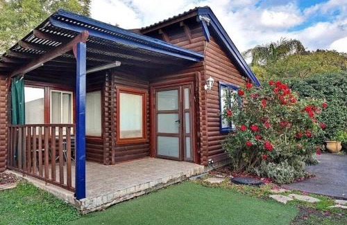 Had Nes Cabin | בקתות לואיז