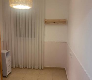 Rishon LeTsiyon Apartment | סאל פאי תפוחים