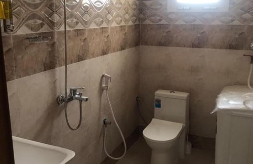 Taqah Apartment | أثوم للشقق 5
