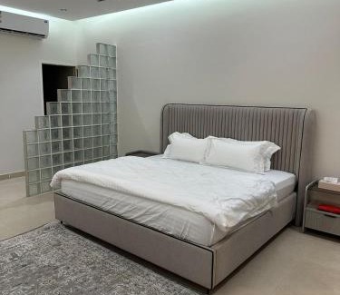 Riyadh Apartment | استديو سوار الفندقية