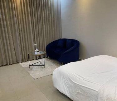 Ghirnatah Apartment | استديو هادئ ومميز بسرير ماستر اليرموك