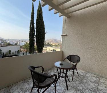 Jirubah Apartment | الأكواخ السبعة بالهدا للشقق المخدومة
