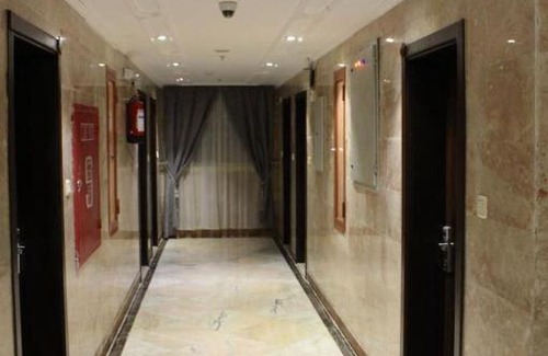 Mecca Hotel | اهداء الوسام