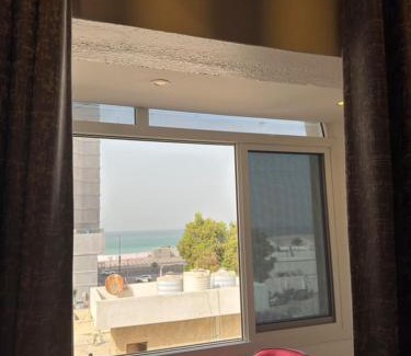 Rumailah Apartment | تاج الكورنيش عجمان