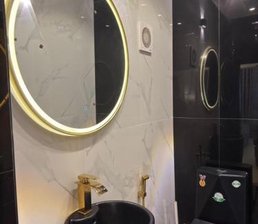 Rumailah Apartment | تاج الكورنيش عجمان