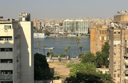 Oula Apartment | شقة على النيل بشارع مراد