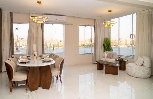 Oula Apartment | شقة فندقية اطلالة عالنيل بالكامل في قلب القاهرة بجوار الفورسيزون