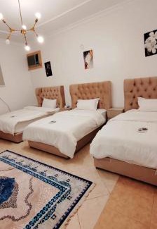 Riyadh Apartment | شقة مودرن من أربع غرف نوم وصالة ومجلس تفتح غرف النوم حسب عدد النزلاء