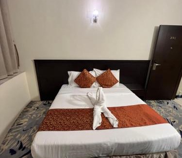 Mizail Hotel | فندق مكان النور