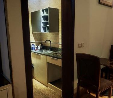 Riyadh Hotel | قصر العارض للشقق المخدومة