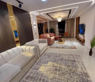 Helwan Apartment | كورنيش النيل مصر