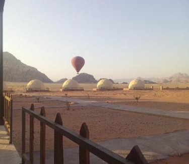 Wadi Rum Hotel | مخيم الخيم المتنقلة داخل صحراء وادي رم