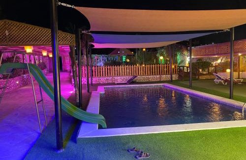 Al Kafrayn Ski Chalet | مزرعه الخال