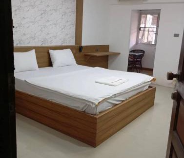 Chang Phueak Apartment | ภัทระแมนชั่น