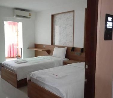 Chang Phueak Apartment | ภัทระแมนชั่น