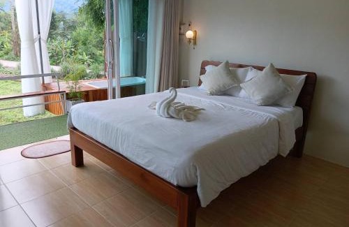 Pua House | เฮือนป้อหลวง