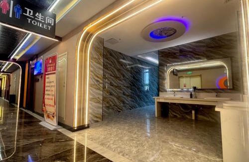 Kuqa Hotel | 万信至格酒店库车天山中路店