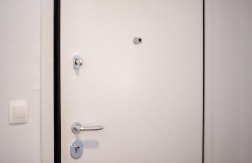 Petralona Apartment | 休闲优雅的简洁公寓