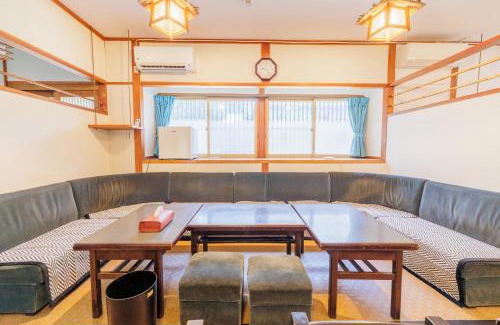 Ueda Apartment | 千本桜