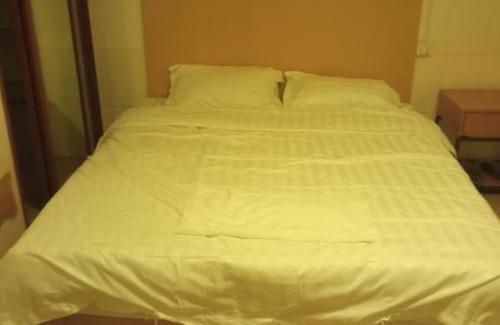 Chamkar Mon Hotel | 华越宾馆